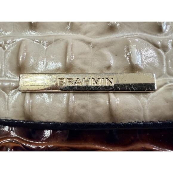 Brahmin Pecan Melbourne Wallet GUC Women’s Checkbook Credit Card Zip - Picture 2 of 8